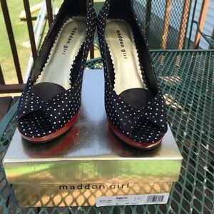 SOLD Madden Girl high heels 👠 very little wear super cute 🥰